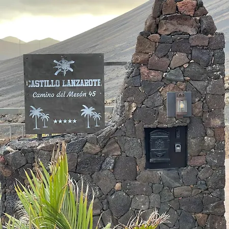 Castillo Lanzarote Sophie - Luxury -sleep In A Volcanic Cave With Heated Pool Villa Tias